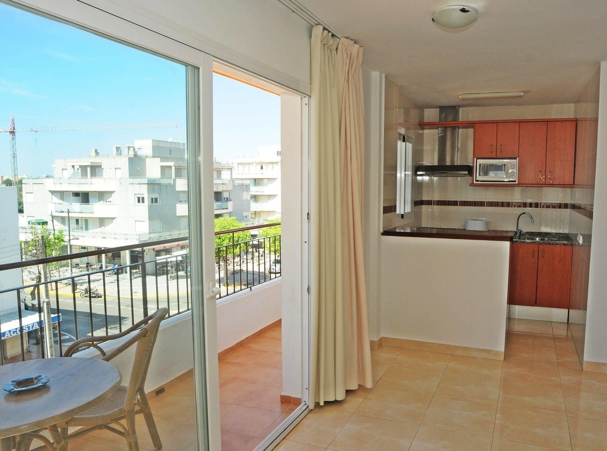 Apartamentos Avenida - Mc Apartamentos Ibiza Cidade de Ibiza Exterior foto