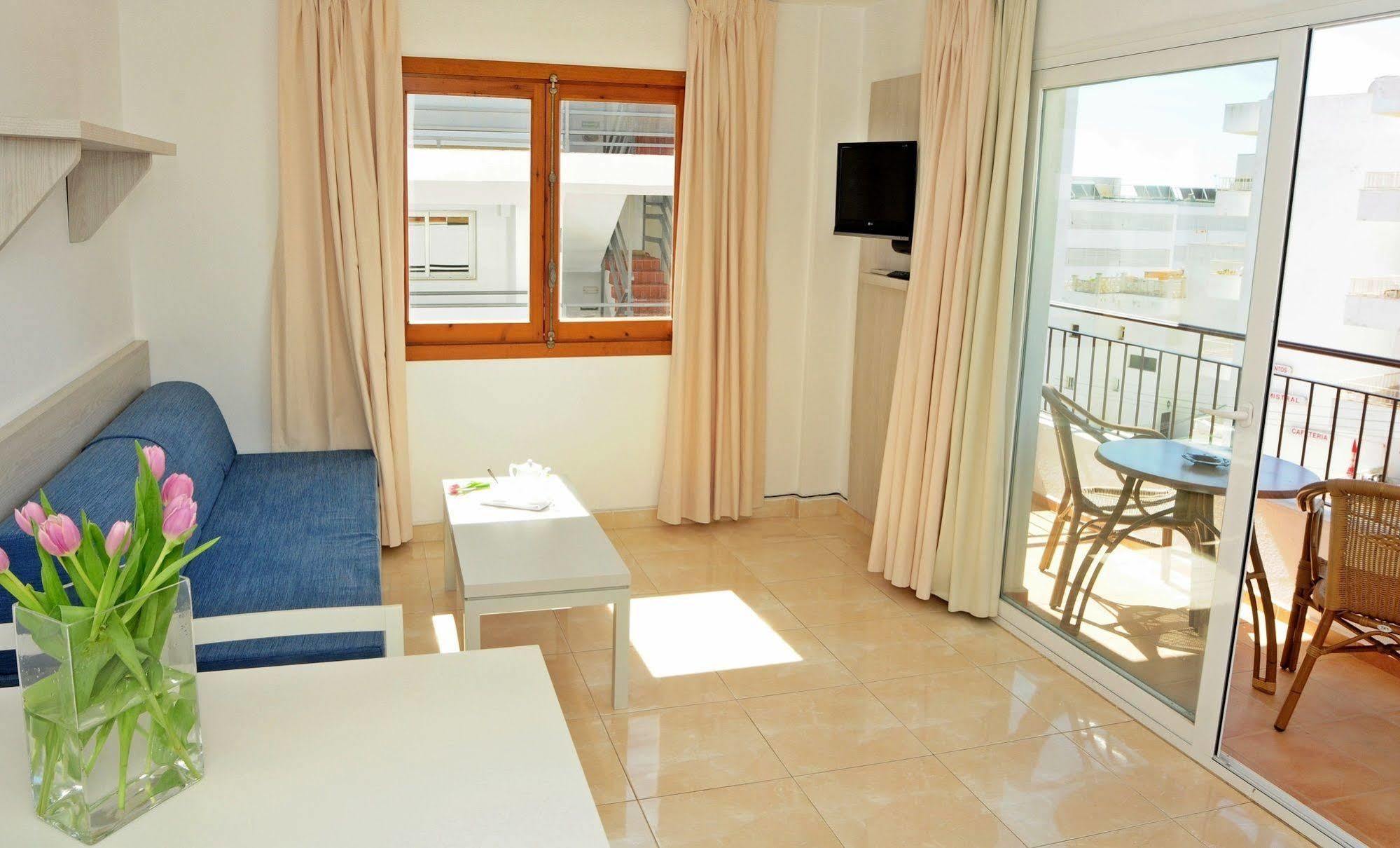 Apartamentos Avenida - Mc Apartamentos Ibiza Cidade de Ibiza Exterior foto